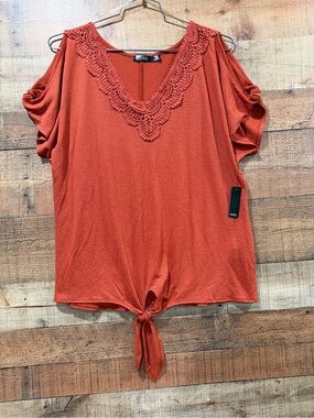 New With Tags Crochet V-Neck Tie-Front Top in Terra Cotta Orange by Cure. Sz 1X
